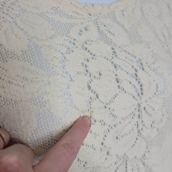 VINTAGE 90s top ivory 3/4 sleeve crochet lace oversized tunic S - Picture 4 of 9